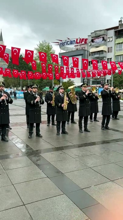 Kocaeli'de 23 Nisan’da Ata’ya saygı