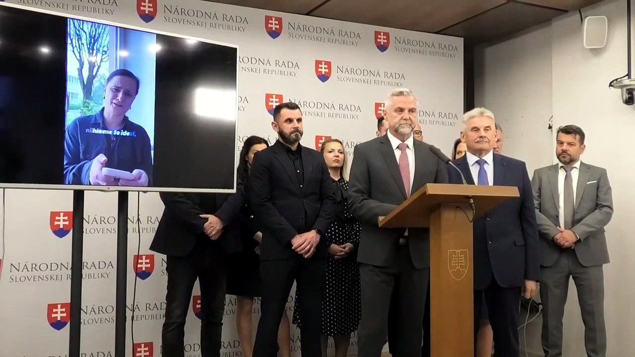 ZÁZNAM: Voliť v zahraničí inde ako na ambasádach asi nebude možné, avizuje Smer