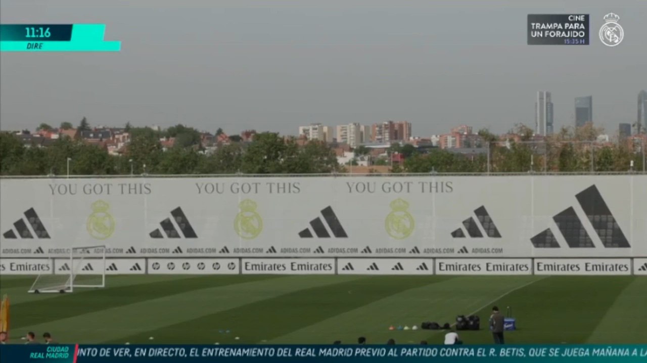 Entrenamiento completo del Real Madrid previo a visitar al Real Betis