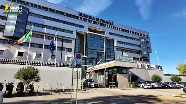 La Guardia di Finanza di Bari sequestra 55 milioni di euro per truffa internazionale sul fotovoltaico