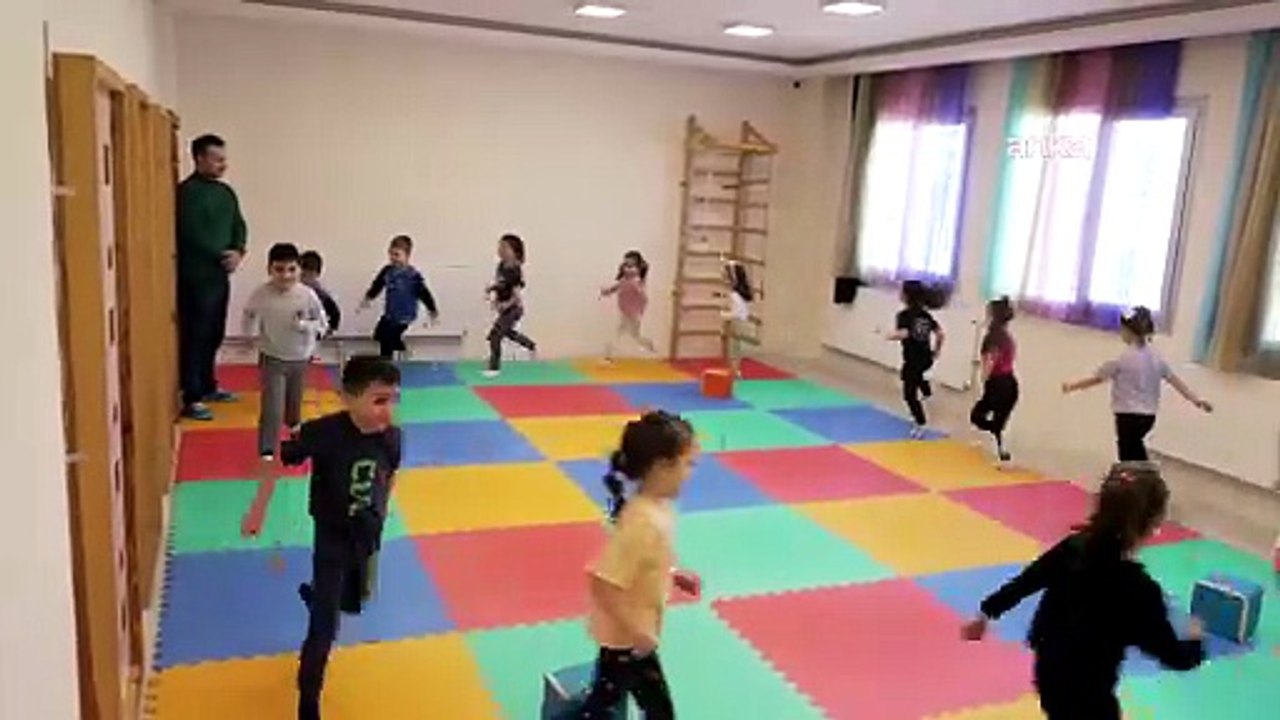 Küçük Ayla'dan jimnastikte büyük başarı