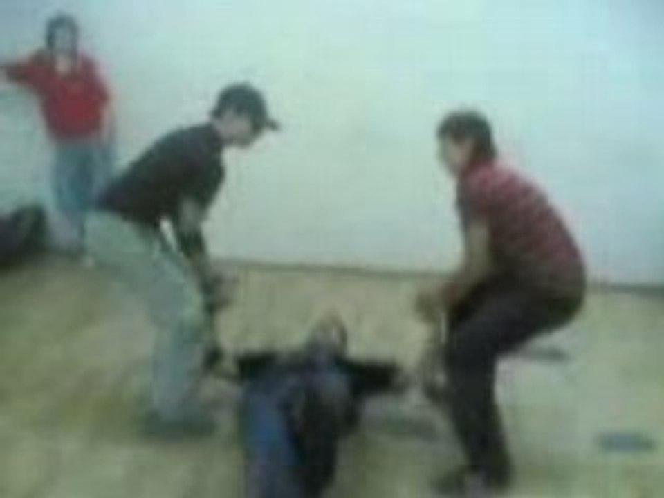 kleiner Unfall beim Tanzen^^