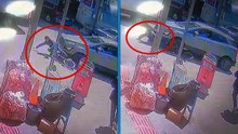 Otomobilin altında kalan çocuğun 10 metre sürüklendiği kaza kamerada