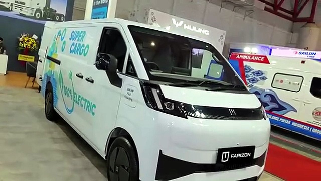 In Depth Tour Farizon V8E Blind Van - Indonesia