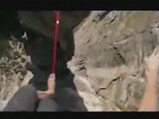 L_HOMME QUI MARCHE SUR LES NUAGES