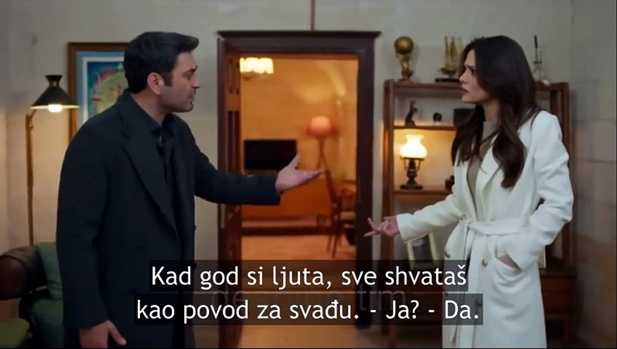 Daleki grad - 58. epizoda / Ne smeš se upoređiv...