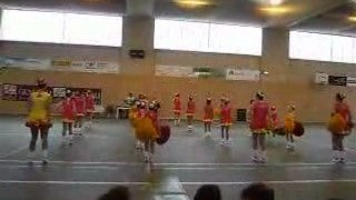 Groupe pom pom et baton