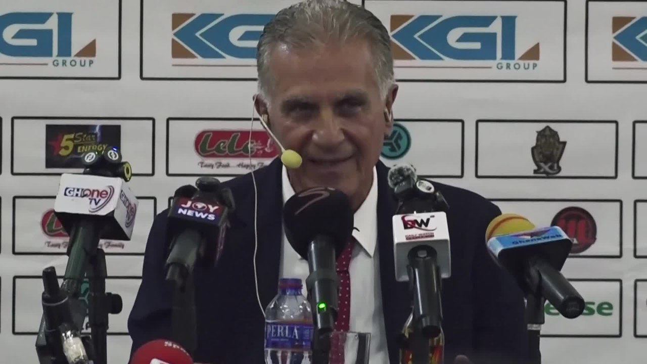 Carlos Queiroz Welcomed by Crowd in Ghana, Ready for “Biggest Challenge” of His Career
