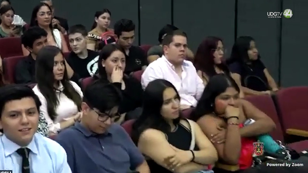 La Contralora de Jalisco asegura que en Jalisco hay combate a la corrupción ante comunidad del CUCSH