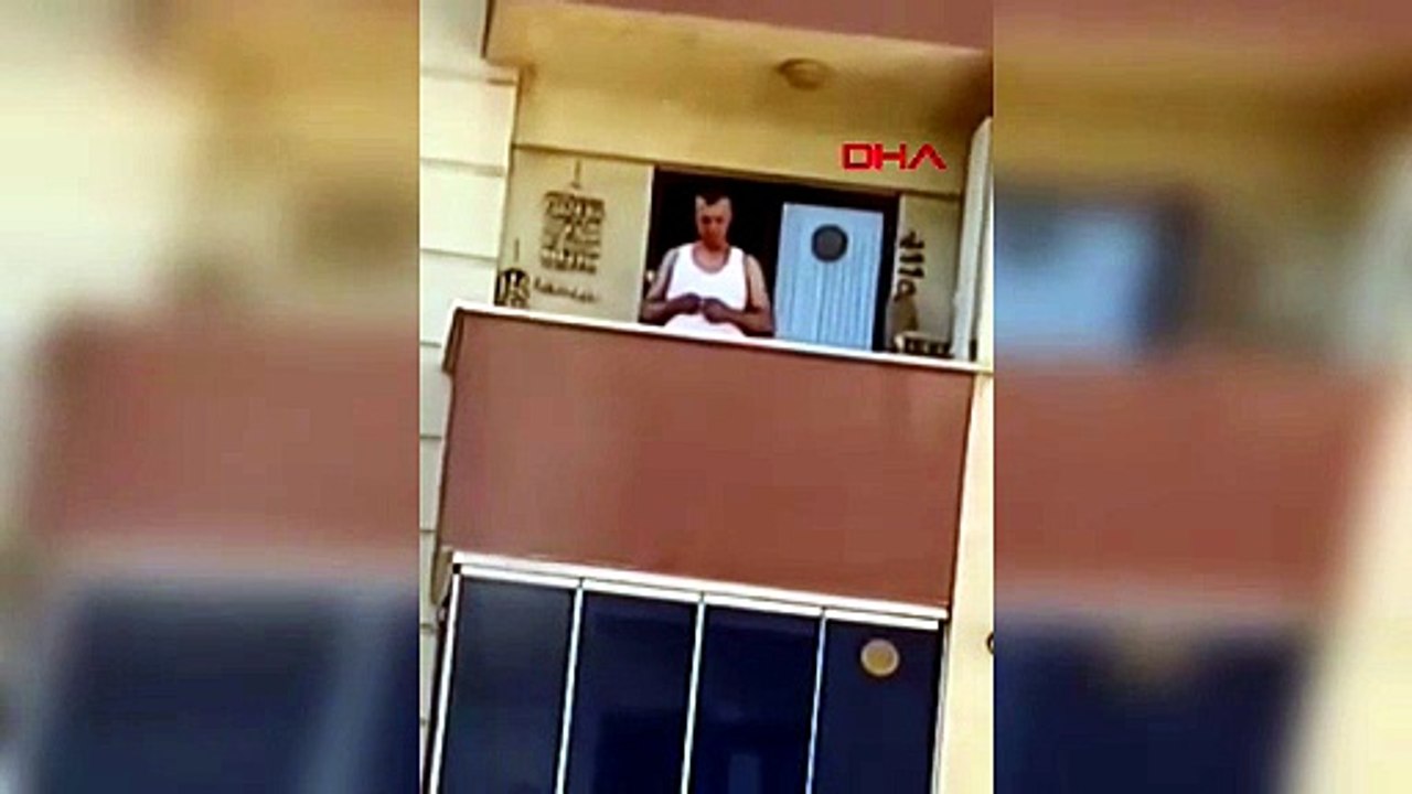 İstanbul'da balkondaki şarjör şovunda ruhsatsız silah ele geçirildi, şüpheli serbest bırakıldı!