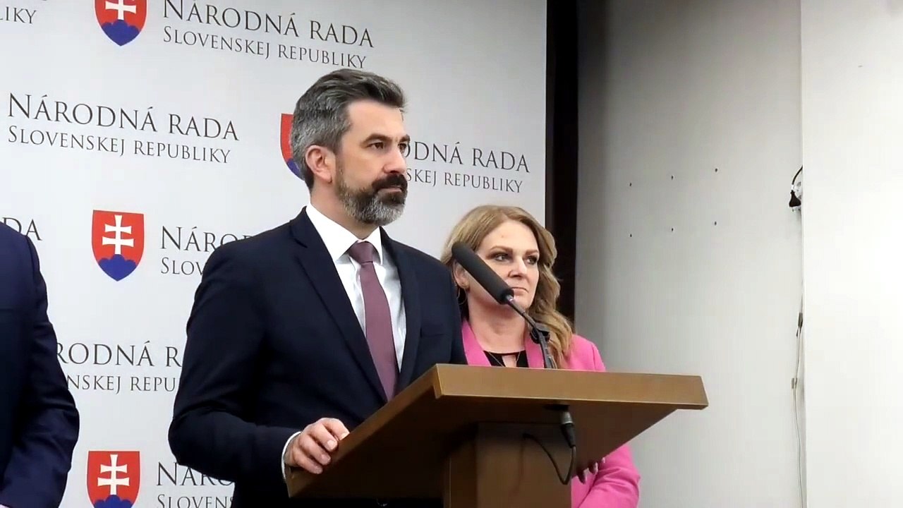 ZÁZNAM: PS žiada zrýchliť prípravu R4, Ráž by ju mal vyhlásiť za strategickú investíciu