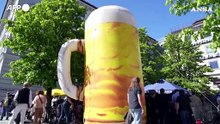 Monaco di Baviera, mille litri di boccali gratis per la Giornata della birra