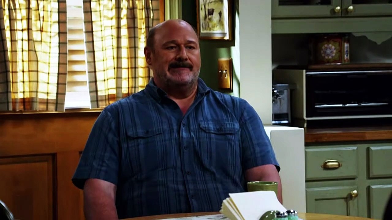 Georgie & Mandy's First Marriage Episode 18 - A New Scoreboard and a Horse's You Know What