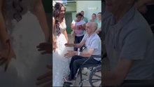 Noiva realiza sonho de pai internado antes de devolver vestido no ES #shorts