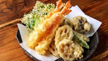 What Keeps Tempura Batter From Getting Heavy?
