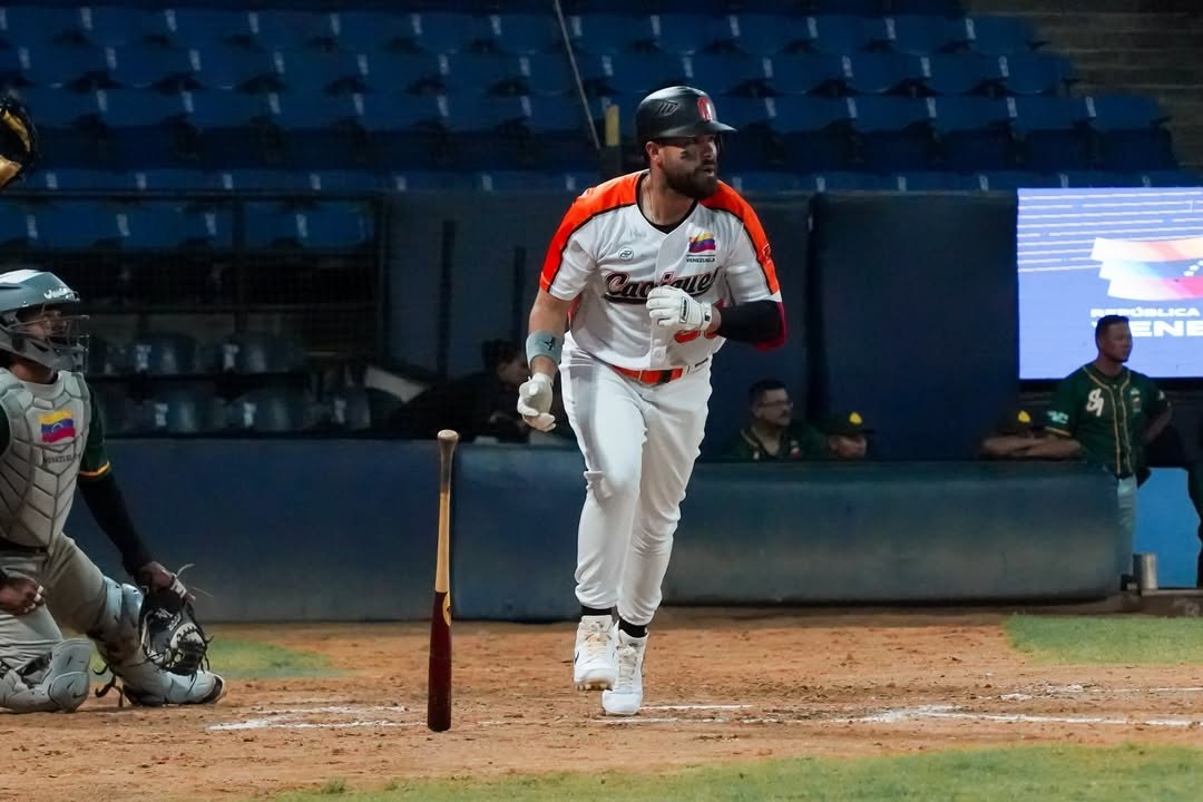 Renato Núñez demuestra su poder en la LMBP