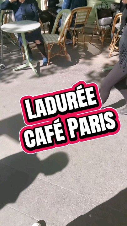 Ladurée café à Paris