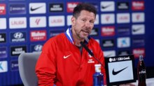 Simeone: "Lookman todavía no está, menos mal que lo sacamos en la final"