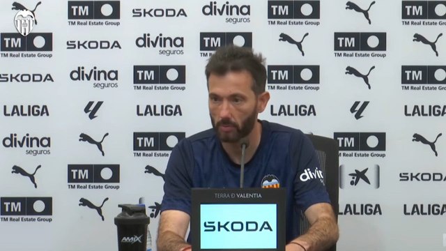 Carlos Corberán, rueda de prensa previa al Girona - Valencia