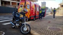 Colisão entre Argo e moto mobiliza Siate na Rua Minas Gerais