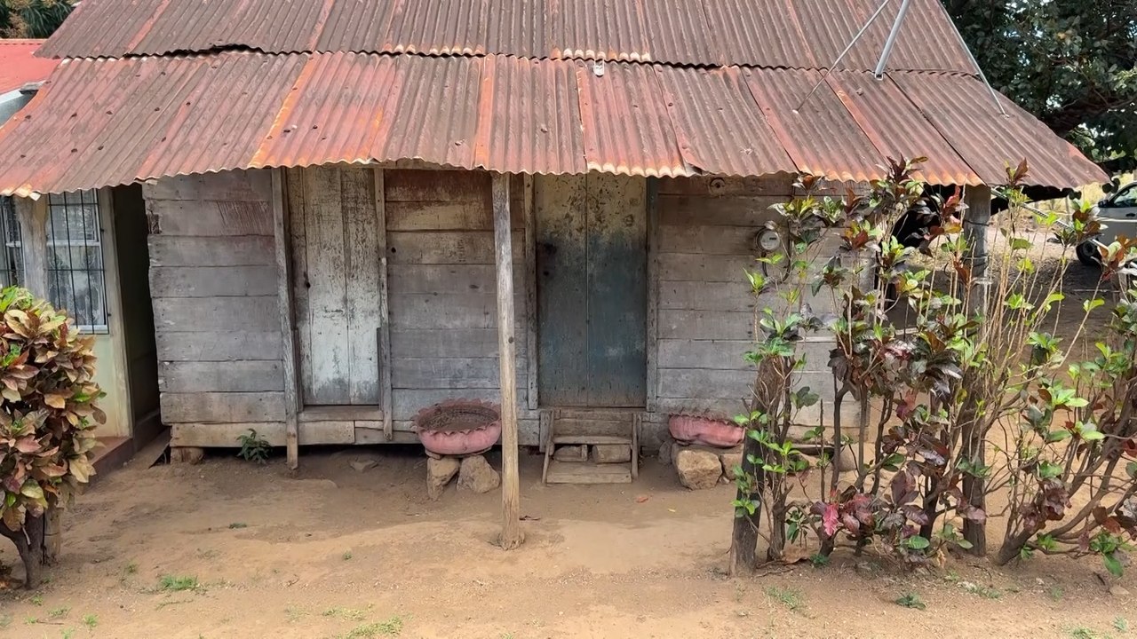 mqn-esta-comunidad-en-guanacaste-guarda-una-catarata-rastros-indigenas-y-una-casa-de-100-anos-230426