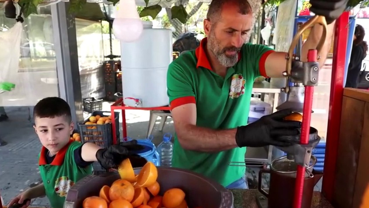 Lebanese Family Survives War With a Juice Stand and a Car | Inspiring Story from Conflict Zone