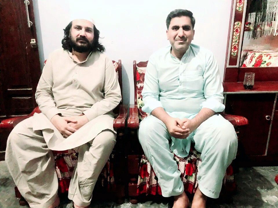 مُرشد کریم کی پروفیسر محمد شکیل صاحب سے ملاقات۔