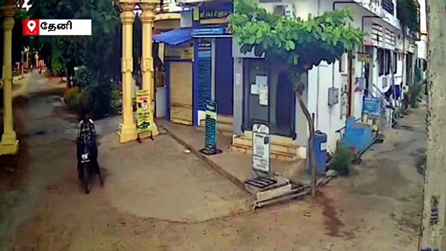 தேனியில் இரு சக்கர வாகனத்தை திருடிய மர்ம நபர்கள்: சிசிடிவி வீடியோ வைரல்