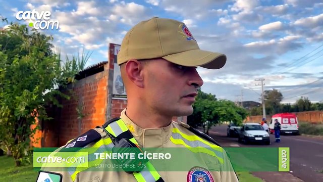 Colisão de carro contra caminhão de lixo deixa feridos graves e levanta suspeita de embriaguez