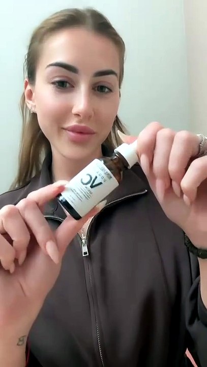 Double Vitamin C Serum for Glowing Skin | Hyaluronic Acid Face Serum | Muna Belleza