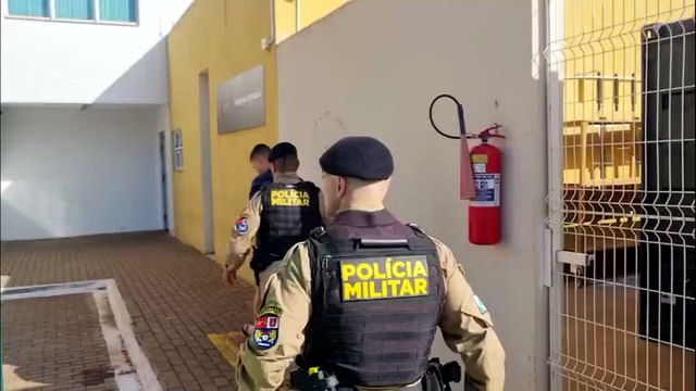 Homem com tornozeleira eletrônica é encaminhado à cadeia