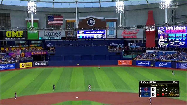 Junior Caminero pega 2 jonrones en victoria de Tampa Bay