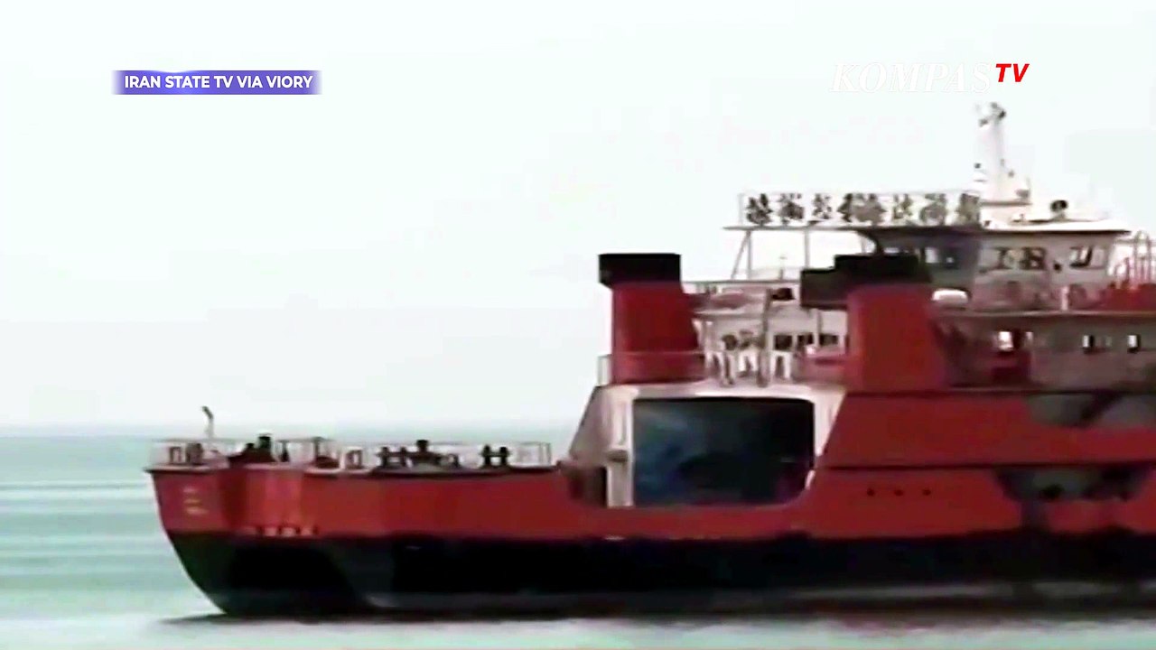 Terbaru! Penampakan Kapal-Kapal Tertahan di Selat Hormuz, Imbas Ditutup Iran