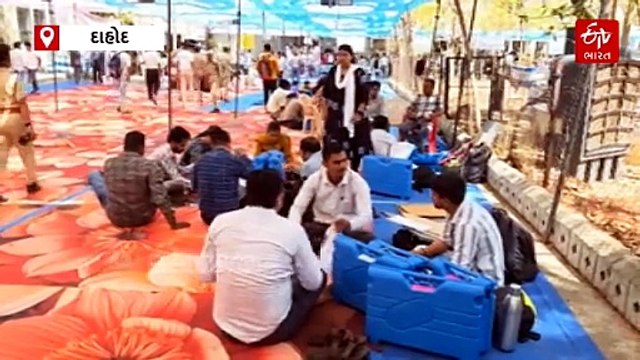 રાજ્યમાં સ્થાનિક સ્વરાજ્યની ચૂંટણીને અપાયો આખરી ઓપ, ચૂંટણી અધિકારીઓ-પોલીસકર્મીઓ સહિતનો સ્ટાફ તેનાત