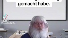 VID-20260421-WA0002 tiktok Fan parodie