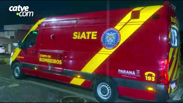 Jovem de 21 anos fica ferido após batida entre motos no bairro Neva, em Cascavel