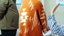抖音新剧上线# 重生校花，我是你未来老婆 (下)