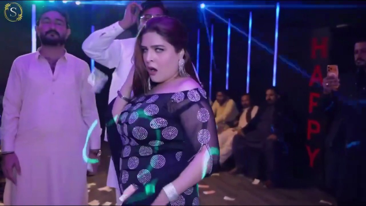 Band Kamre Mein,Chahat Baloch Bollywood, New mujra Lovely Dance Nice Performance, 2026 S Studio