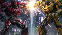 Transformers! Bumblebee vs Decepticon! 🤖🚗 Robot Fight #transformers #robot #slapstick #comedy