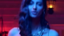 Meenakshi Chaudhary’s in Atta Sudake | Must Watch