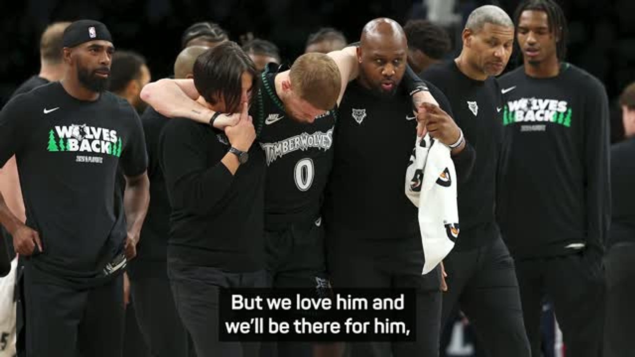 Timberwolves 'completely devastated' about DiVincenzo injury