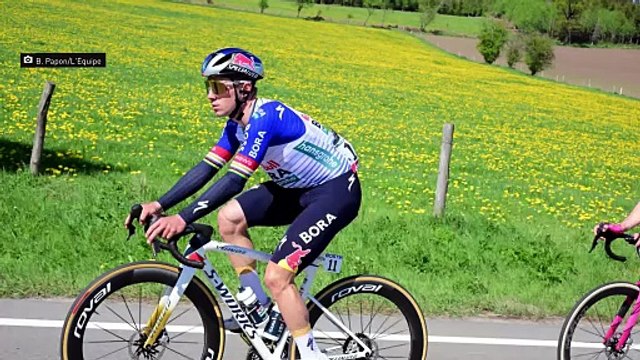 Evenepoel échappé dans un groupe d’une cinquantaine de coureurs, Pogacar et Seixas piégés : la course s’emballe d’entrée - Cyclisme - Liège-Bastogne-Liège