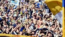 Il Parma festeggia la salvezza al Tardini: che festa con i tifosi