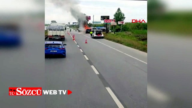 Seyir halindeki hafif ticari araçta çıkan yangın söndürüldü