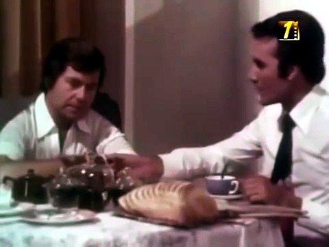 فيلم أسياد وعبيد - محمود ياسين وحسين فهمى