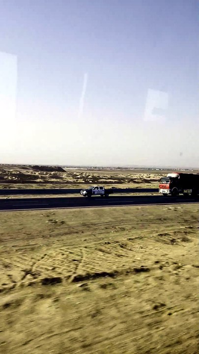 Fayoum, desrt road