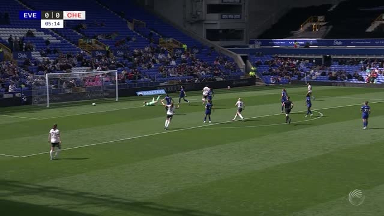 Chelsea - Un doublé de Kerr rapproche les Blues d’une qualif’ en Ligue des champions