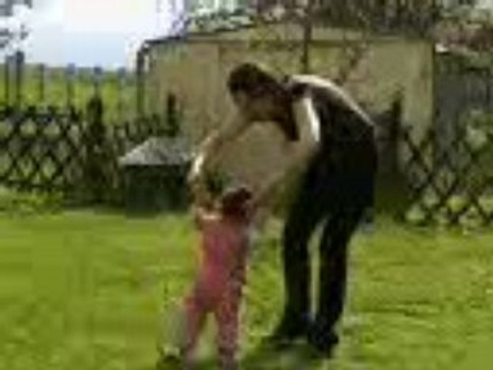 cycy 18 mois avec marraine