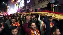 Kars’ta derbi zaferi coşkusu: Sarı-kırmızılılar sokaklara akın etti | Ajansspor | IHA