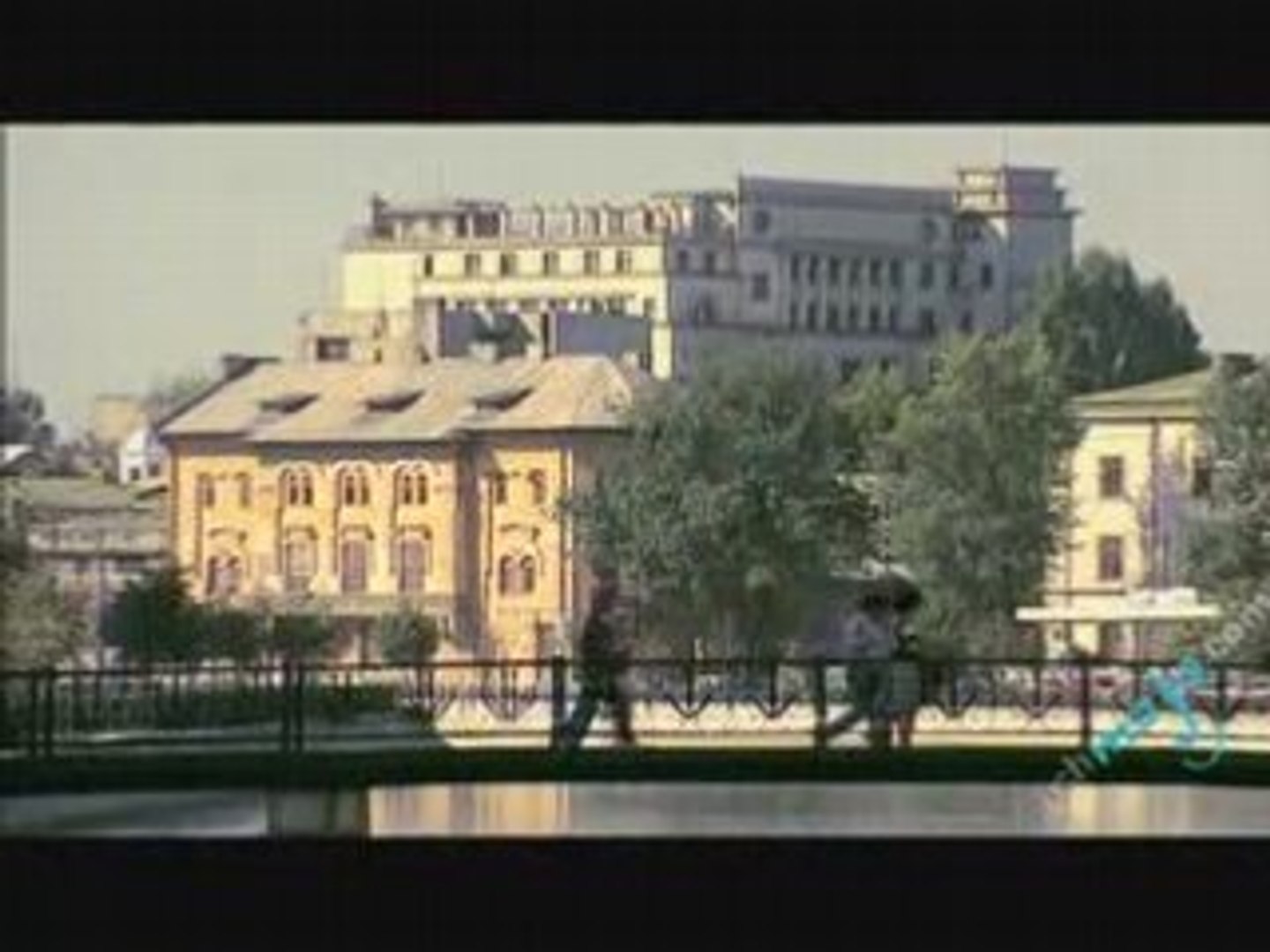 Travel Guide - Romania